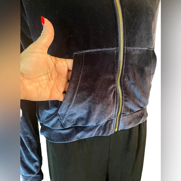 FABLETICS EUC Blue Velvet Zipped Open Front Hoodie with pockets Size Medium - Picture 5 of 12